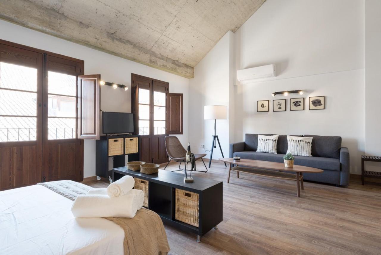 Santiago Premium Loft III Apartment มาลากา ภายนอก รูปภาพ